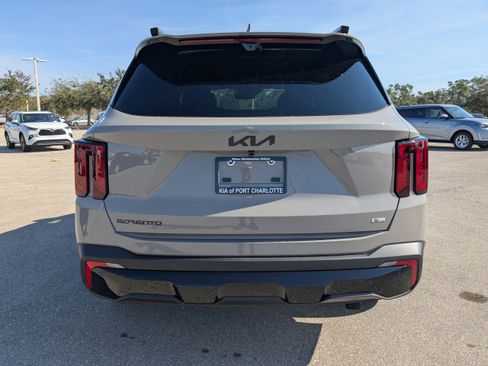 New 2026 Kia Sorento SX Prestige image 6
