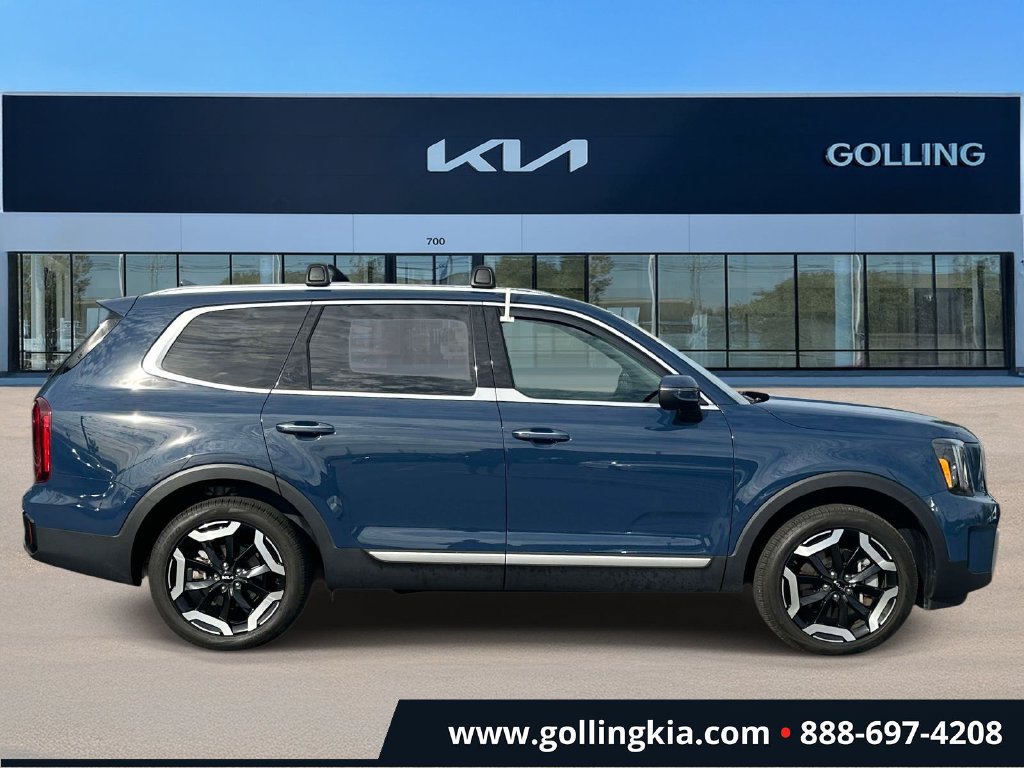 Certified 2024 Kia Telluride S AWD/4WD image 2