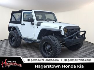 Used 2015 Jeep Wrangler Sport AWD/4WD video 1