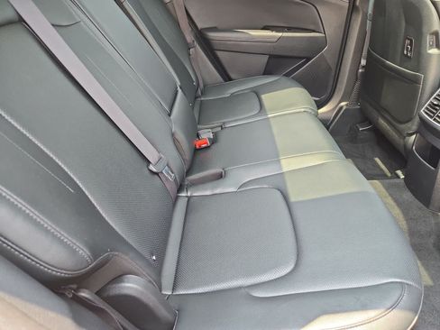 Used 2025 Kia Sportage EX w/ Premium Package AWD/4WD image 19