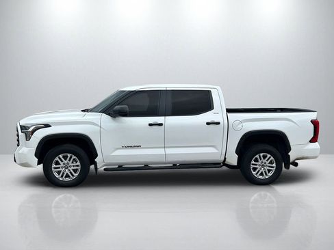 Used 2024 Toyota Tundra SR5 AWD/4WD image 8