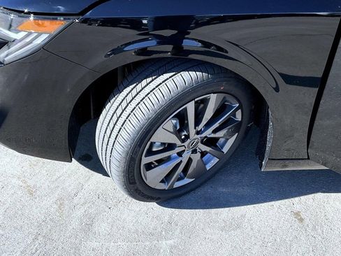 New 2026 Nissan Sentra SL FWD image 24