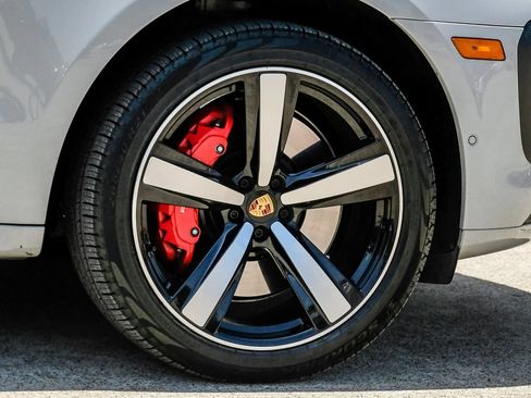 Used 2023 Porsche Macan GTS AWD/4WD image 55