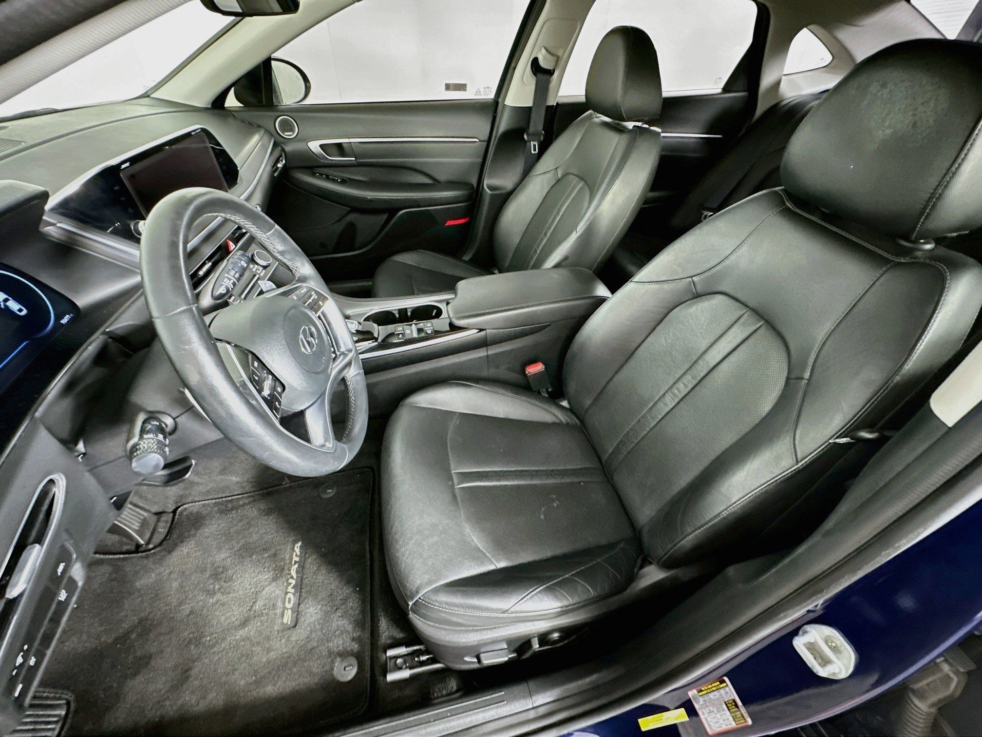 Used 2020 Hyundai Sonata Limited FWD image 13