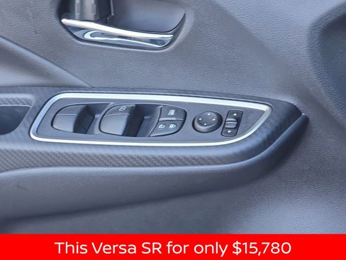Used 2020 Nissan Versa SR image 31