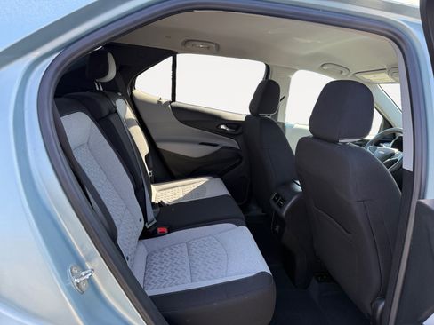 Used 2022 Chevrolet Equinox LT image 18