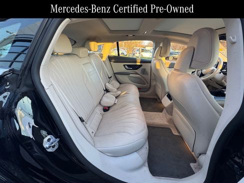 Used 2022 Mercedes-Benz EQS 450+ Sedan image 11
