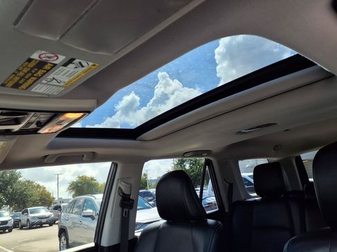 Used 2015 Toyota 4Runner Limited RWD image 5