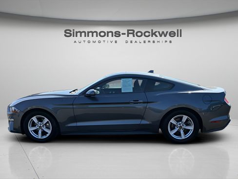 Used 2021 Ford Mustang Coupe RWD image 2
