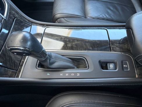 Used 2015 Buick LaCrosse Leather image 12