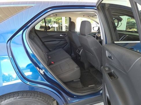 Used 2020 Chevrolet Equinox LT w/ Driver Convenience Package AWD/4WD image 53