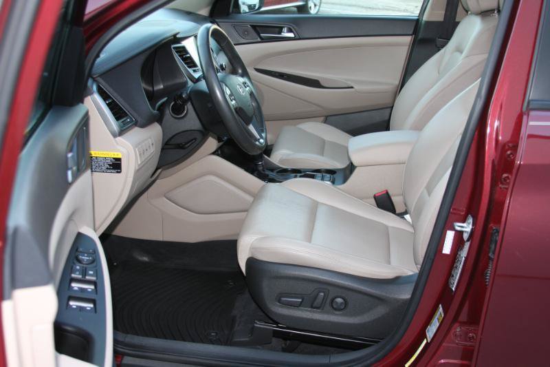 Used 2016 Hyundai Tucson Limited w/ Option Group 03 AWD/4WD image 35