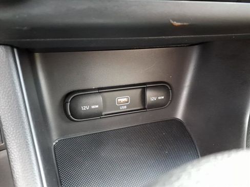 Used 2020 Kia Sportage LX image 26