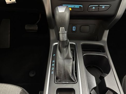 Used 2017 Ford Escape SE image 16