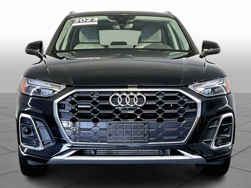 Used 2023 Audi Q5 2.0T Premium Plus w/ Premium Plus Package image 3