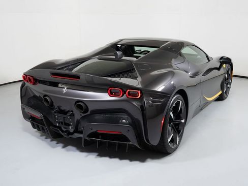Used 2022 Ferrari SF90 Spider AWD/4WD image 19
