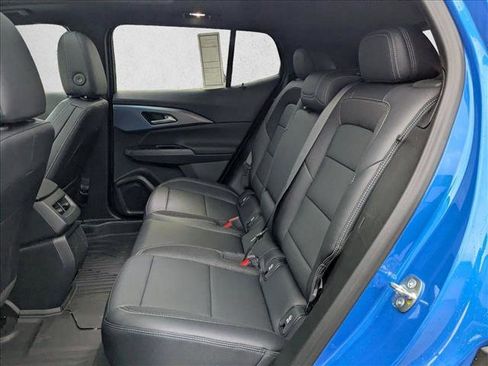 New 2026 Chevrolet Equinox EV LT image 17