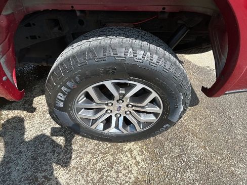Used 2015 Ford F150 XLT w/ Equipment Group 301A Mid AWD/4WD image 39