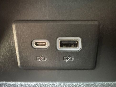 Used 2023 Cadillac XT5 Sportv image 21