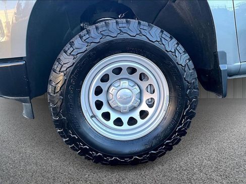 Used 2025 Chevrolet Silverado 1500 W/T w/ Trailering Package image 27