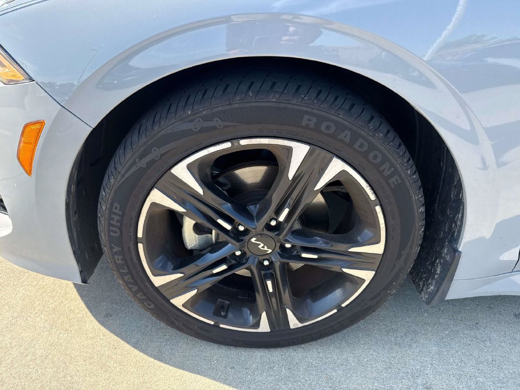Used 2023 Kia K5 GT-Line FWD image 5