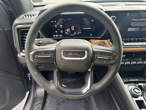 New 2026 GMC Canyon AT4 w/ Technology Plus Package AWD/4WD image 11