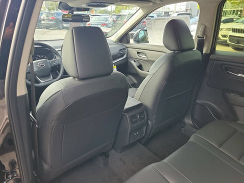 New 2026 Nissan Rogue Dark Armor AWD/4WD image 13