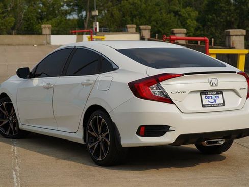 Used 2021 Honda Civic Sport image 3