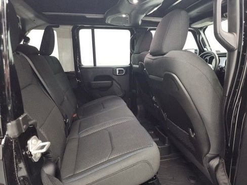 New 2025 Jeep Wrangler Unlimited Rubicon 4xe w/ Convenience Group image 25