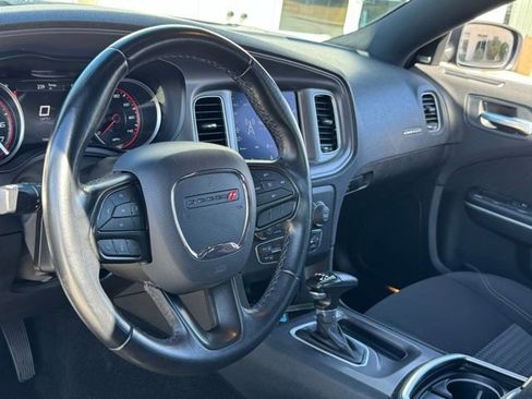 Used 2023 Dodge Charger SXT image 21