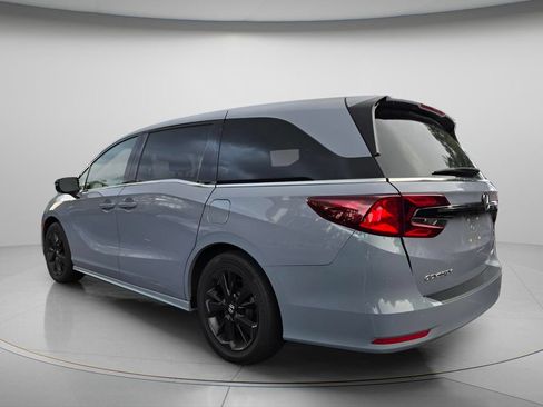 Used 2023 Honda Odyssey Sport image 8
