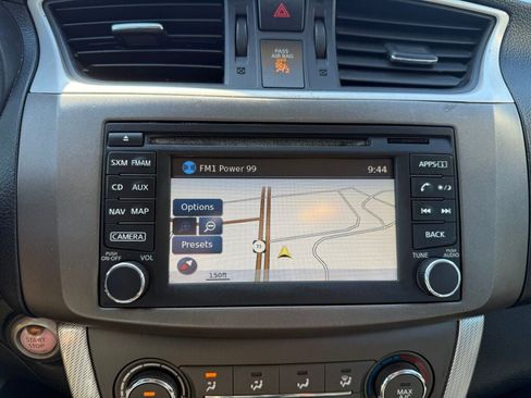 Used 2014 Nissan Sentra SR w/ SR Driver Package FWD image 17