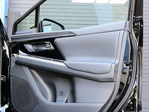 Used 2025 Toyota bZ4X AWD w/ Weather Package image 22