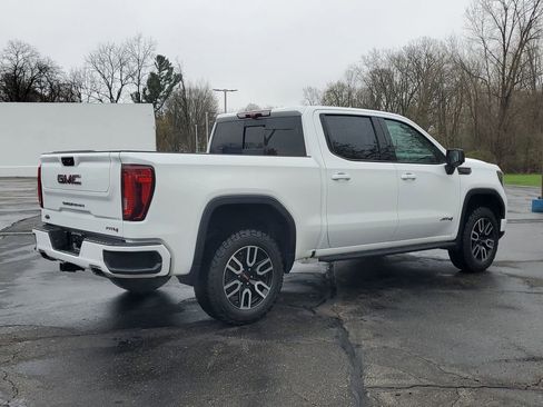 Used 2022 GMC Sierra 1500 AT4 w/ AT4 Premium Package image 3