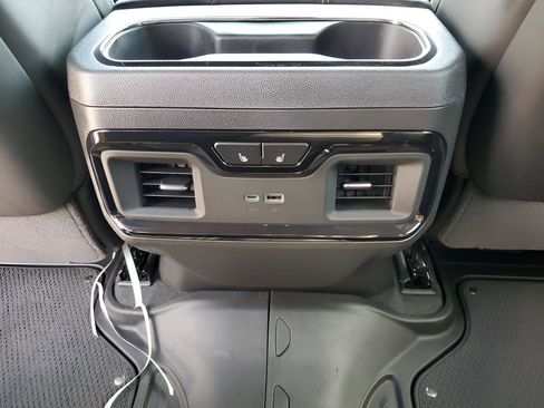 Used 2025 GMC Sierra 1500 AT4X image 21