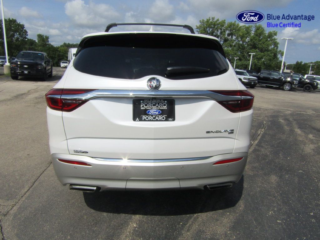 Used 2019 Buick Enclave Essence w/ LPO, Hit The Road Package AWD/4WD image 8