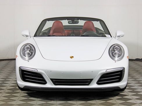 Used 2017 Porsche 911 Carrera 4S image 10