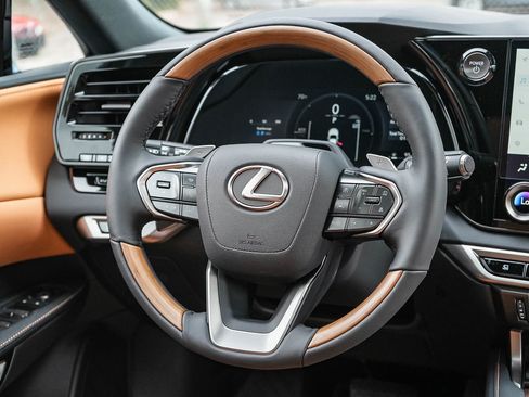 New 2026 Lexus RX 350h AWD/4WD image 14