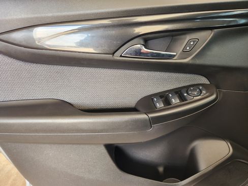 Used 2025 Chevrolet TrailBlazer LT image 24