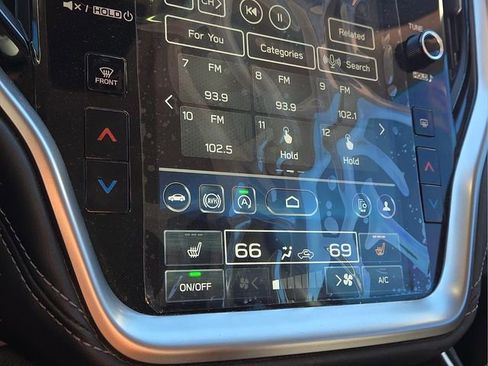 Used 2024 Subaru Outback Premium image 23