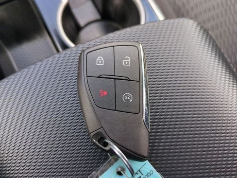 Used 2026 Chevrolet Equinox LT FWD image 28