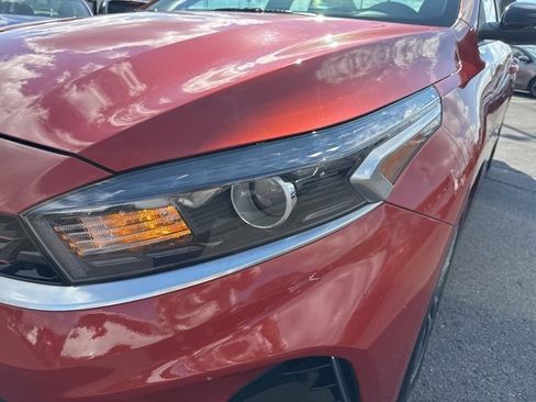 Used 2023 Kia Forte GT-Line image 12