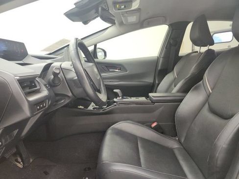 Used 2023 Toyota Prius XLE FWD image 15