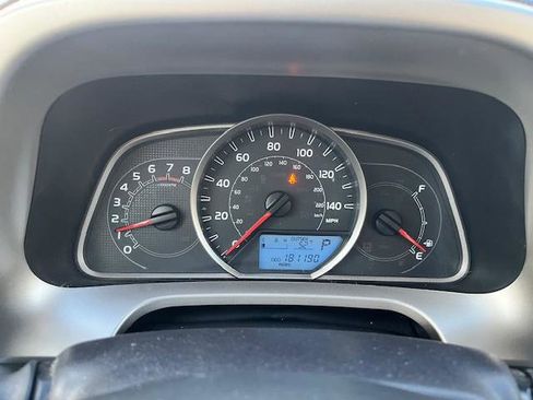 Used 2015 Toyota RAV4 XLE image 8