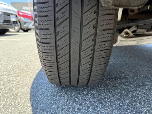 Used 2020 Jeep Grand Cherokee Limited AWD/4WD image 13