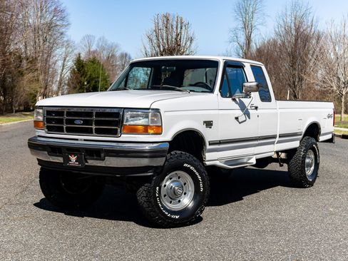 Used 1997 Ford F250 4x4 SuperCab Heavy Duty image 1