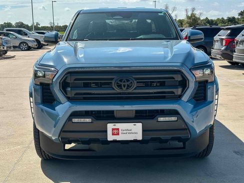 Certified 2026 Toyota Tacoma SR5 AWD/4WD image 8