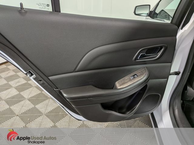 Used 2015 Chevrolet Malibu LT w/ Power Convenience Package FWD image 27