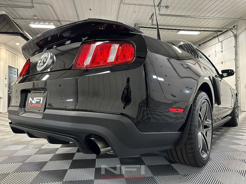 Used 2012 Ford Mustang Shelby GT500 image 19