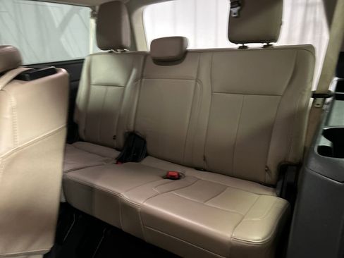 Used 2024 Ford Expedition Max XLT image 24